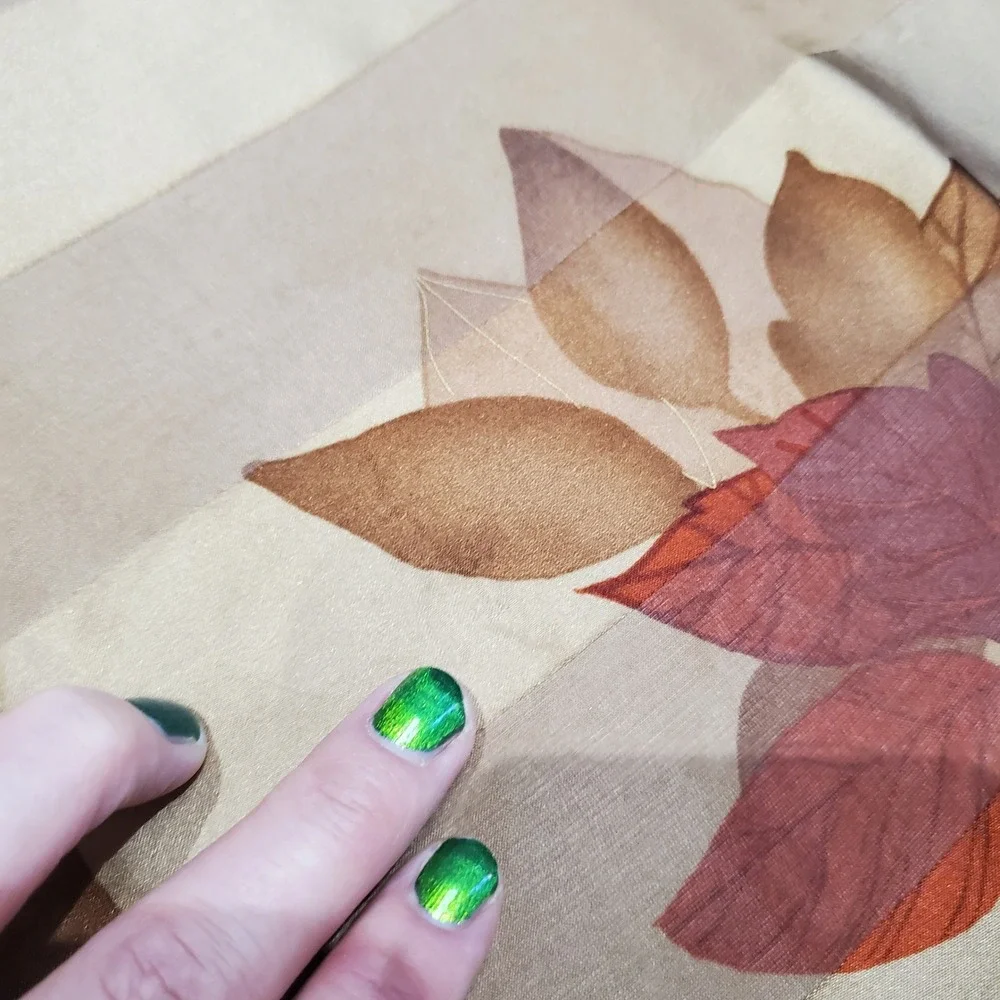Liz Claiborne Square Scarf Autumn Leaves Print‎ Silk Fashion Accessory 90s